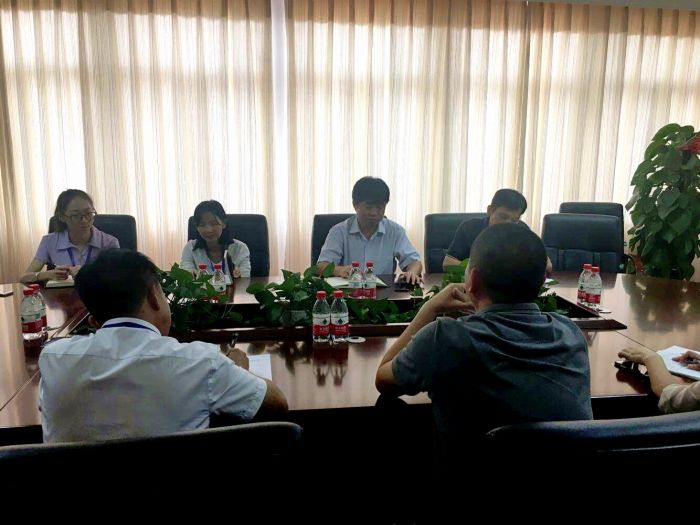 1002座谈会现场。李梅凤摄.jpg
