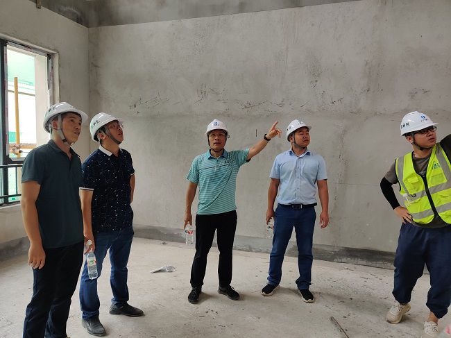 查抄现场。杨康 摄（建图）.jpg