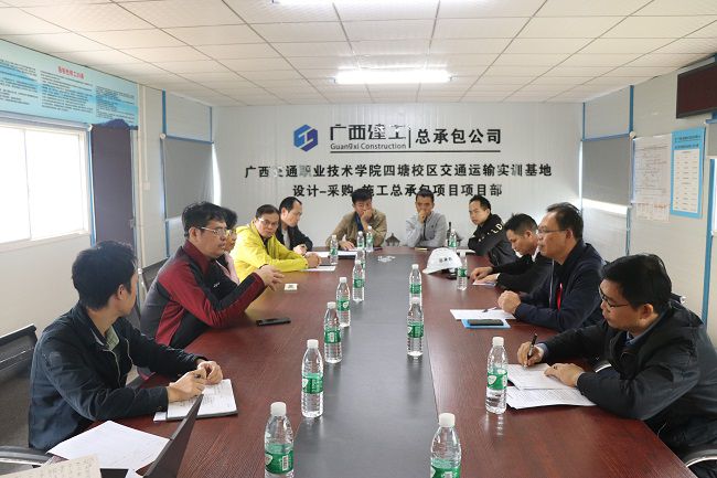 调研会现场。 周煜川 摄（建图）.jpg