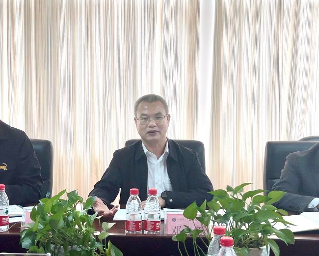 邓少新讲话。卢丽君 摄（建图）.jpg