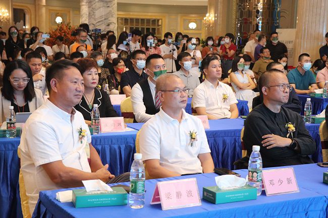 邓少新旁观项目宣传影像。周煜川 摄（建图）.jpg