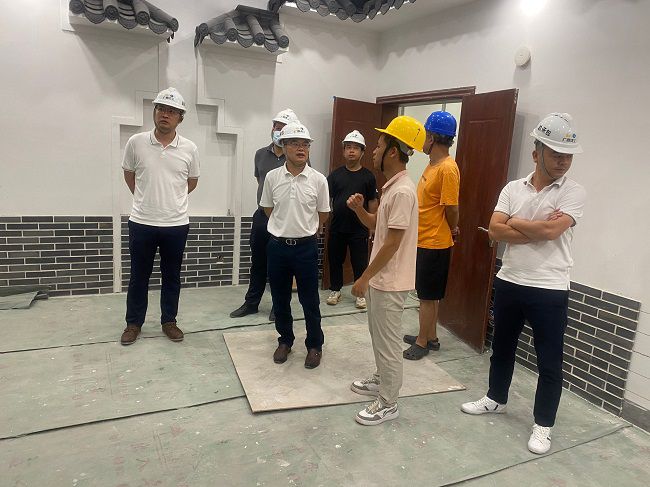 领导现场。赵龙斌 摄（建图）.jpg