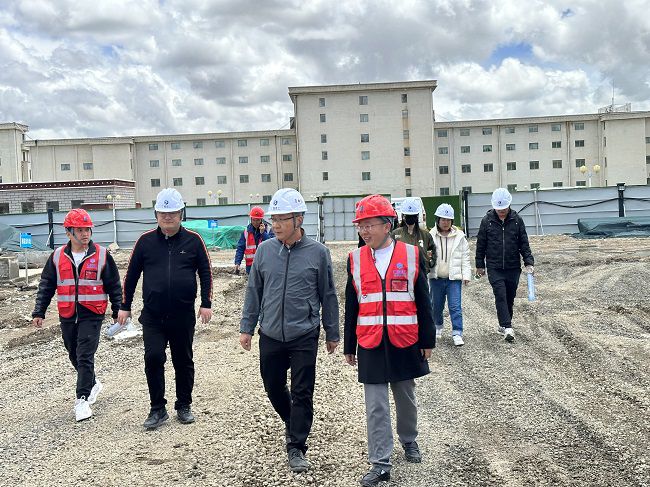 查抄现场。许忠德 摄（建图）.jpg